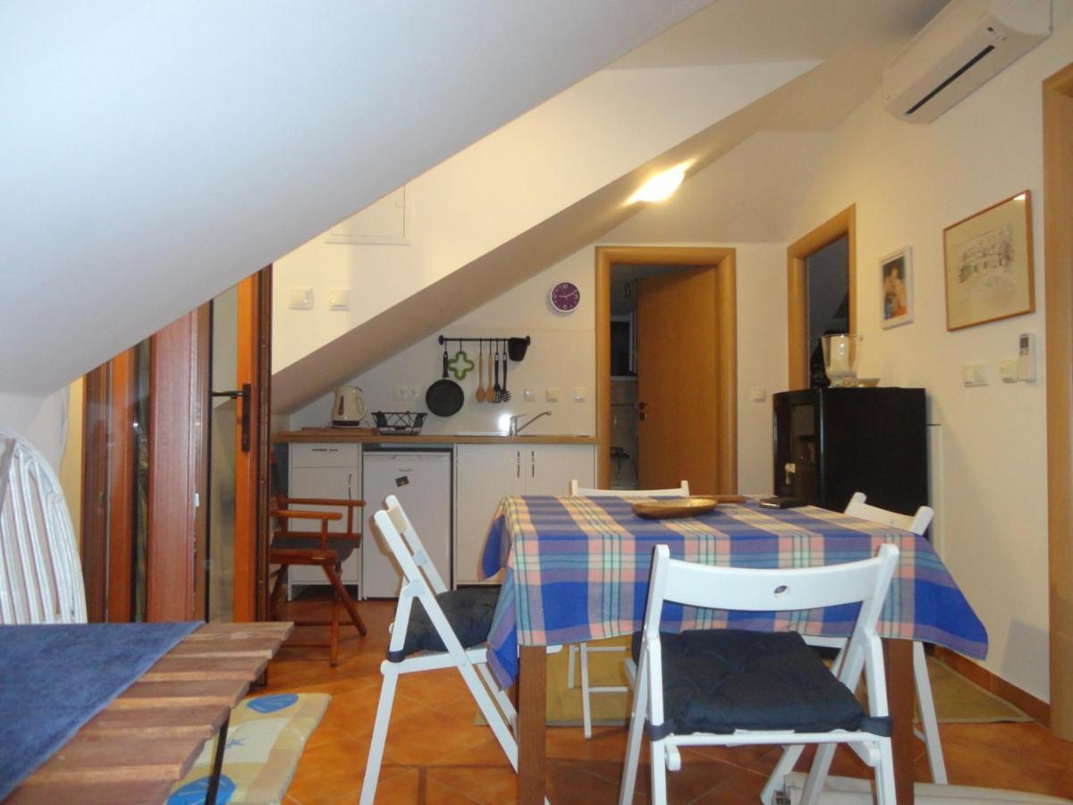 Apartment Gliha Jelsa (Hvar) Exterior foto